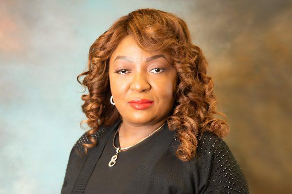 How the Exotic Hair Doctor Evelyn Metellus Helps Women and Supports Her Community