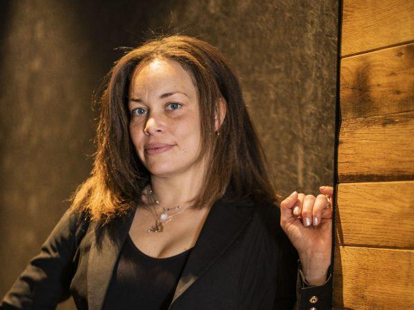 Battling the Odds - The Phenomenal Ascent of Leigh Jaynes-Provisor
