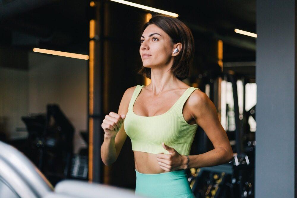 The 15-Minute Power Routine to Strengthen and Energize Your Day