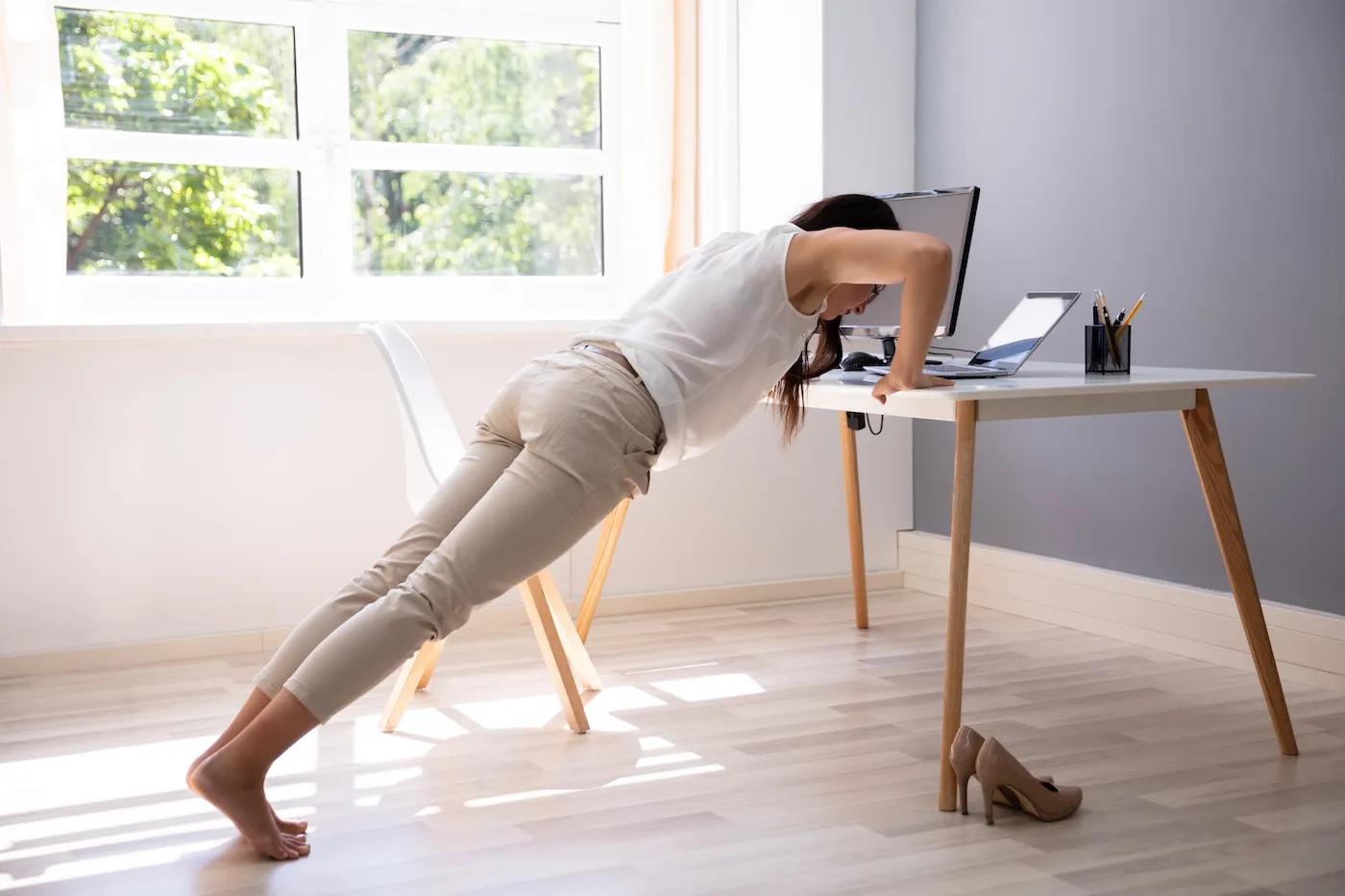 The Perfect 15-Minute Office Workout