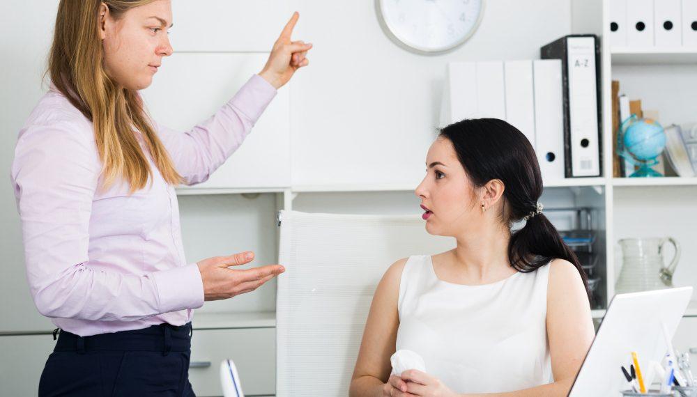 Reacting Vs Responding: Difference and Impact on Your Business
