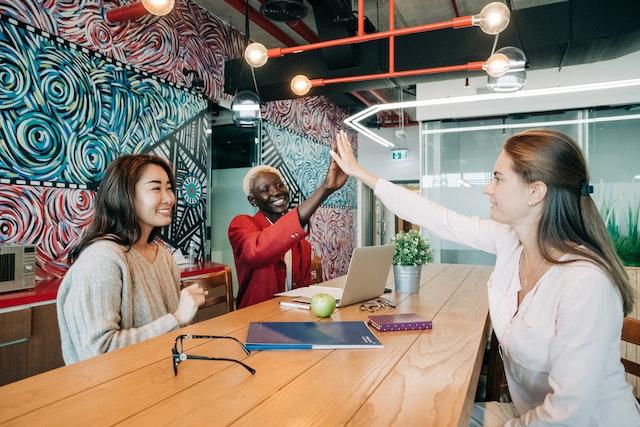 7 Positive Habits That Can Boost Your Business Success