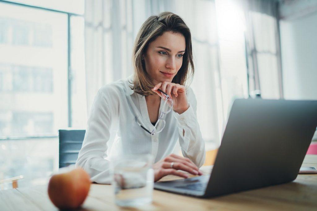 How Surrounding Yourself With The Right People in Business