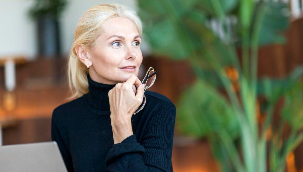 Loneliness can be Heartbreaker for Older Women