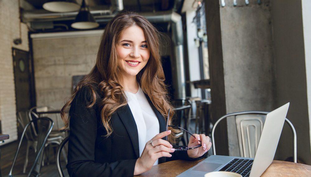 10 Effective Ways to Be a Great Leader for Your Small Business