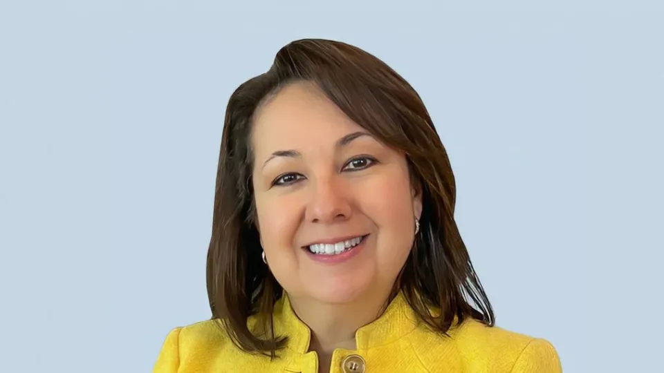 Rachel C. Ybarra: Bridging the Wealth Gap For Women