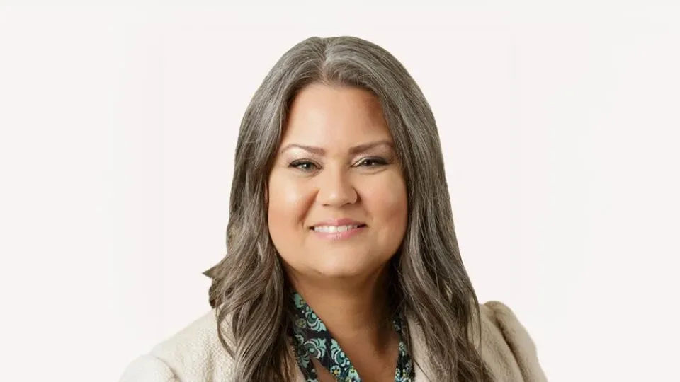 Jennifer Furlong - Helping People Become Competent Communicators