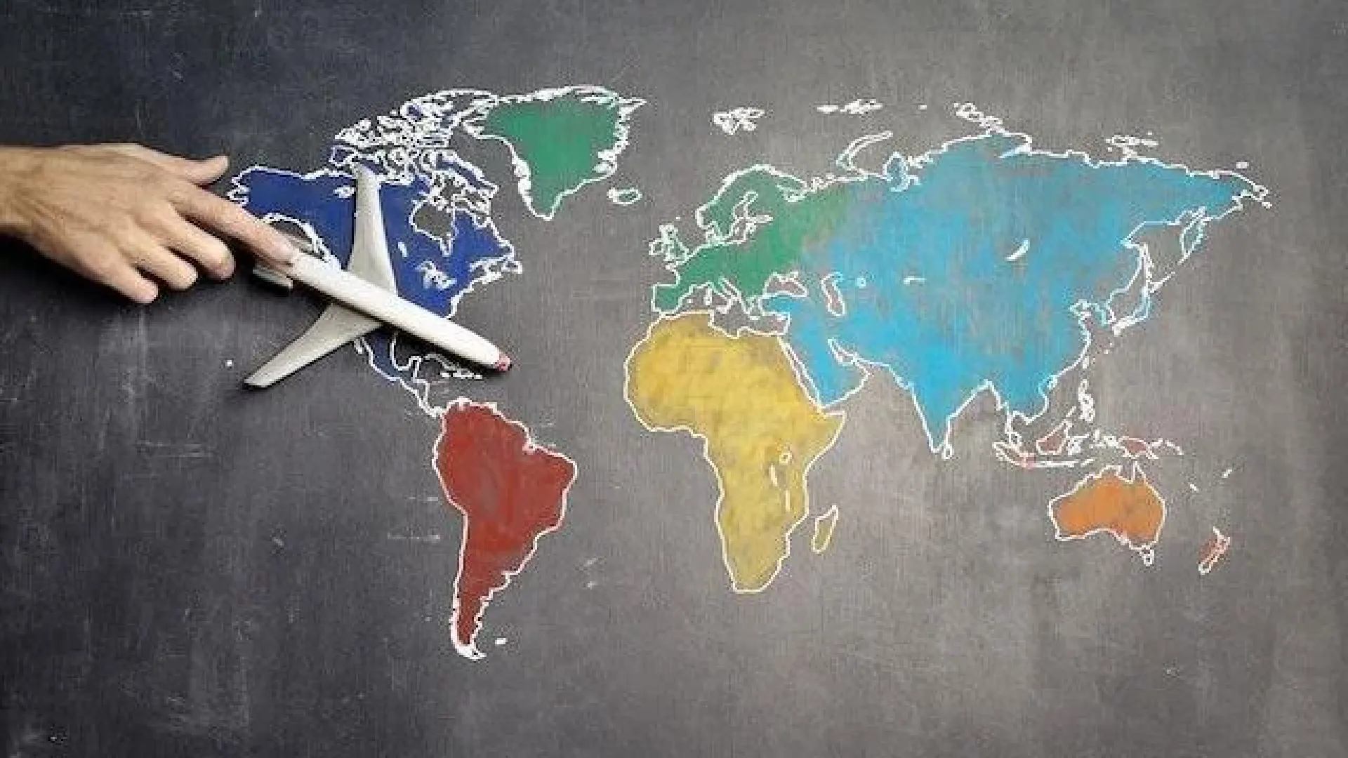 Pros and Cons of Running a Business Internationally