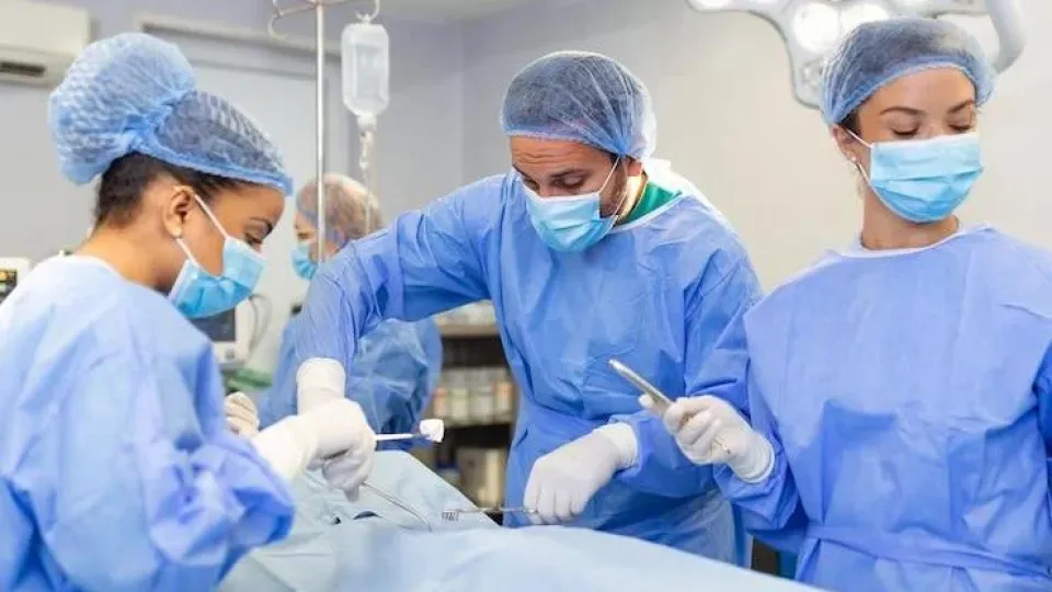 New Study Finds Male and Female Surgeons Perform Equally