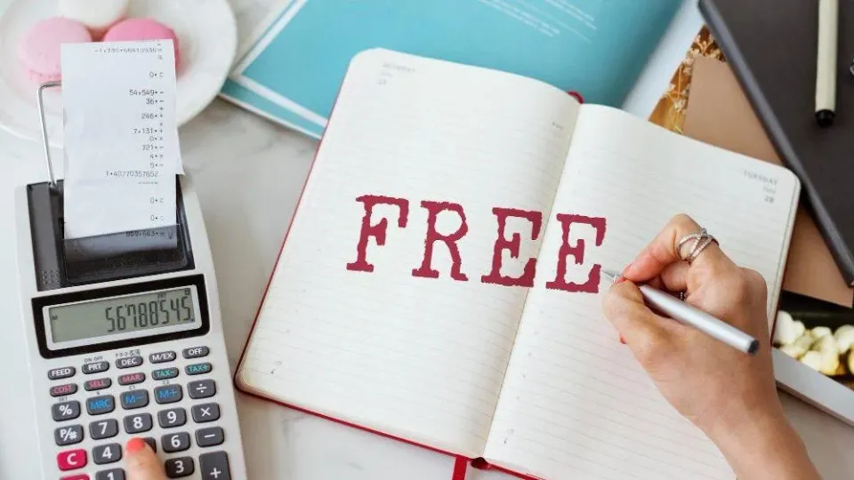 Discover the Top 10 Freebie Ideas for Small Business