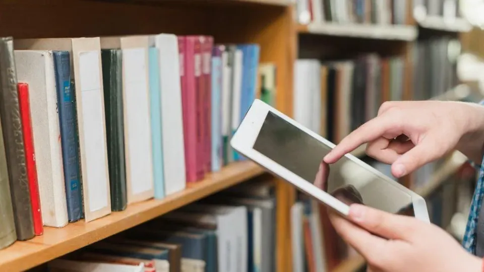 How to Make Passive Income from Selling eBooks on Amazon?
