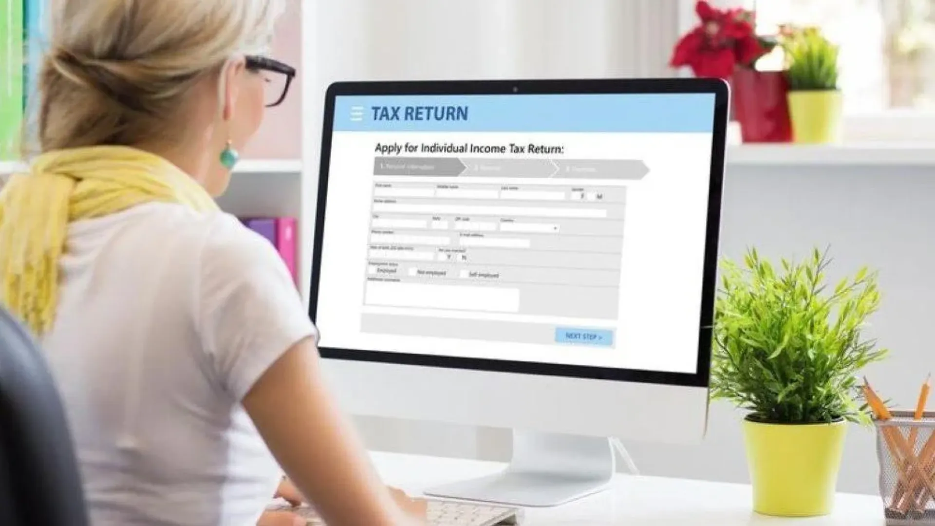 Self-Employment Tax Guide for Content Creators in the USA