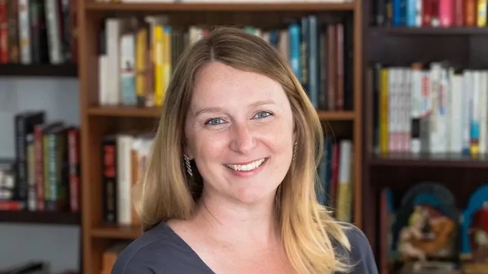 Melanie Bell - Aiding Customer Experience for Revenue Growth