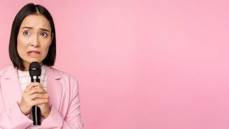 Women, Be Heard: How to Speak with Confidence in Public