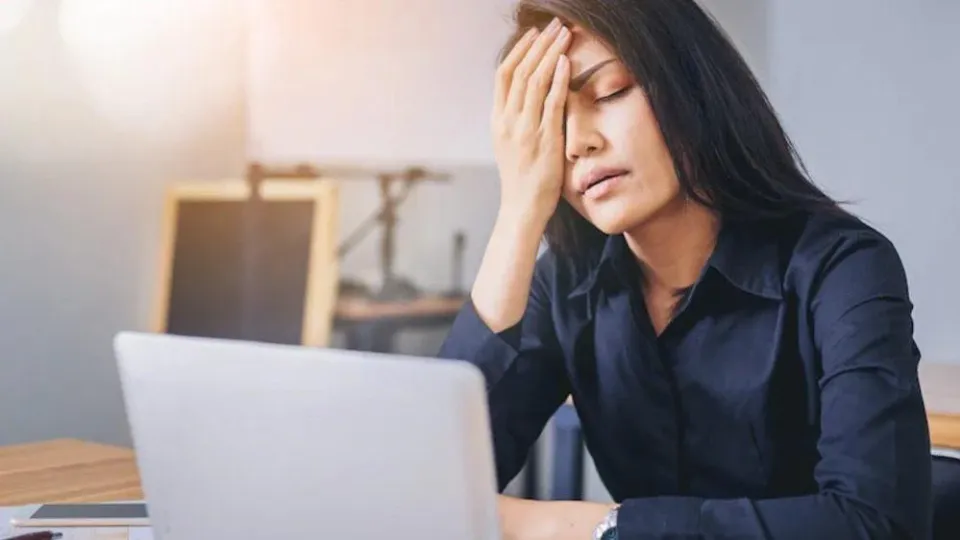 How to Deal with Stress and Anxiety as a Woman Leader