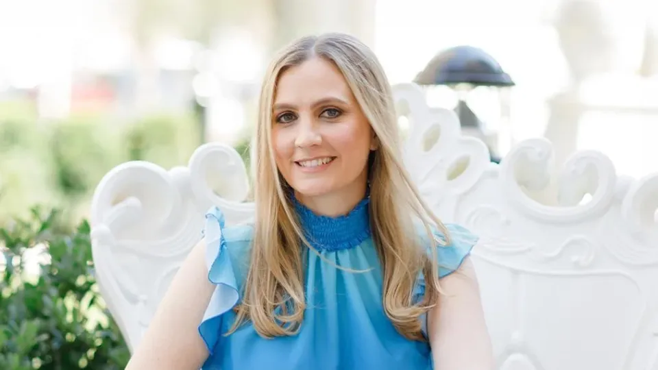 Mimika Cooney: Reprogram your Mindset to Transform your Life