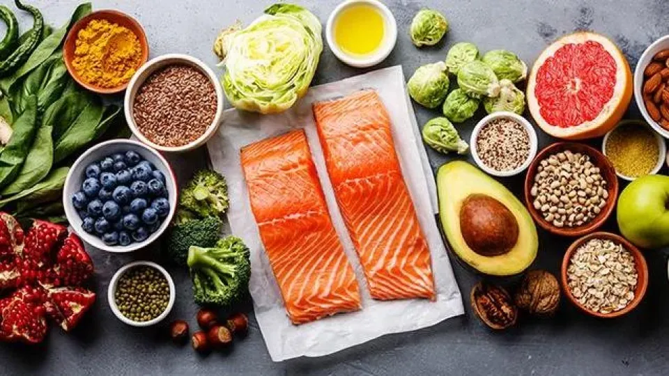 15 Simple and Healthy Snacks for Office