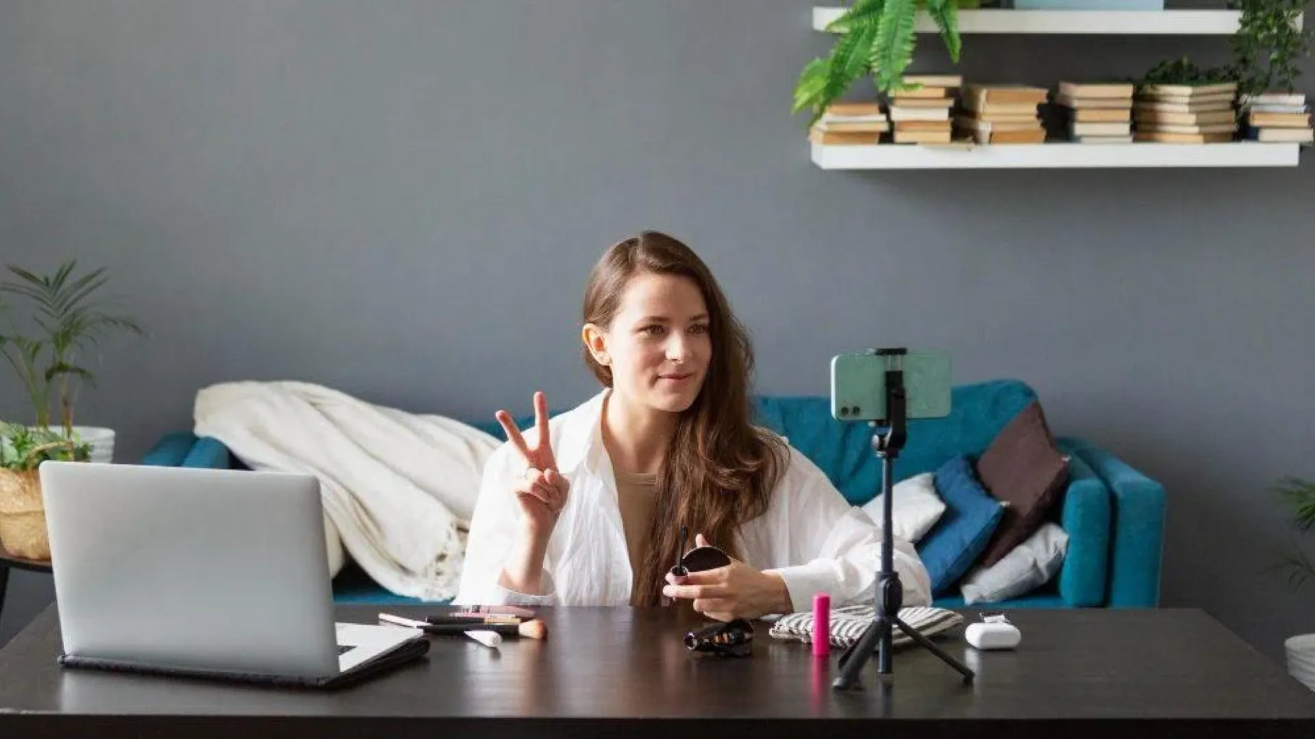Working with Influencers: Everything You Need to Know