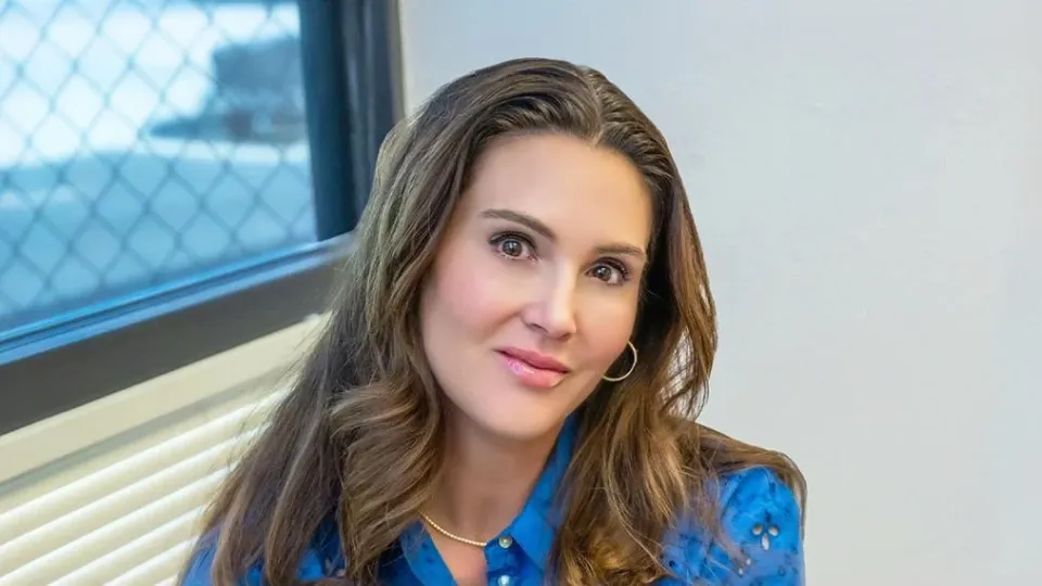 Rising Above: Lauren B. Jones' Entrepreneurial Journey and Advocacy for Women in the Workforce