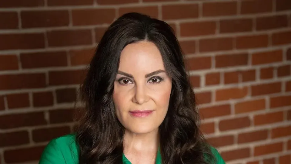 Amy Lynn Durham: Fostering Heart and Human Connection in the Workplace with "Create Magic at Work