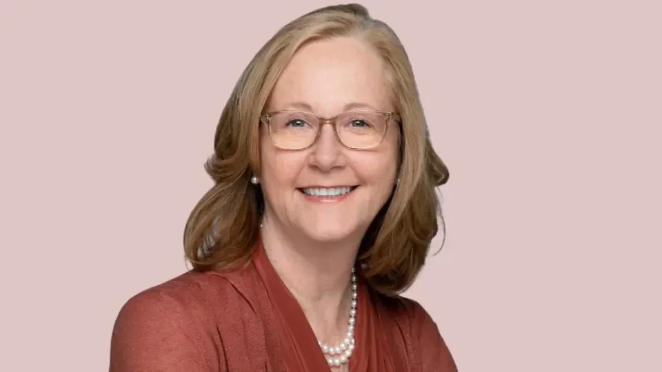 Suzanne Mayo Frindt: Pioneering Change Through Leadership and Social Impact for a Brighter Future