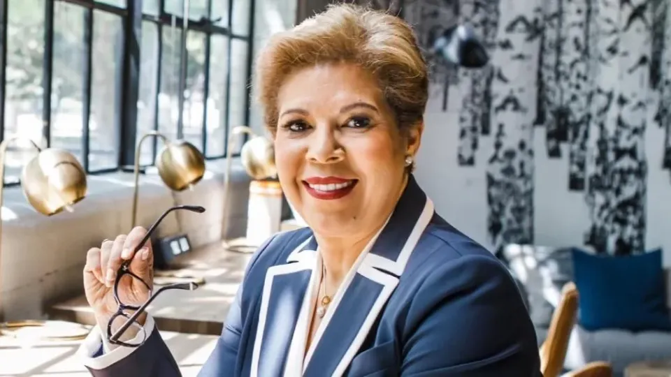 Alba Contreras Rodriguez: Transforming the World of Work One Coaching Session at a Time