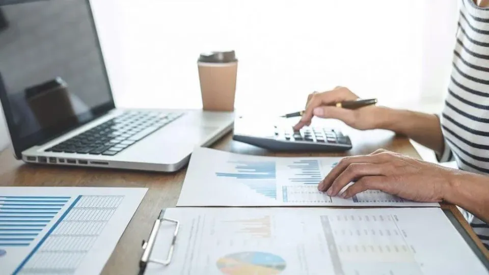 How to Launch Your Own Online Business