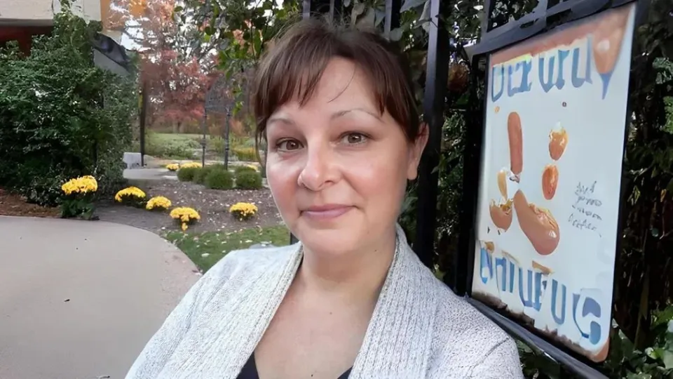 Catherine Braxton: Enhancing Communication and Connection in Elder Care
