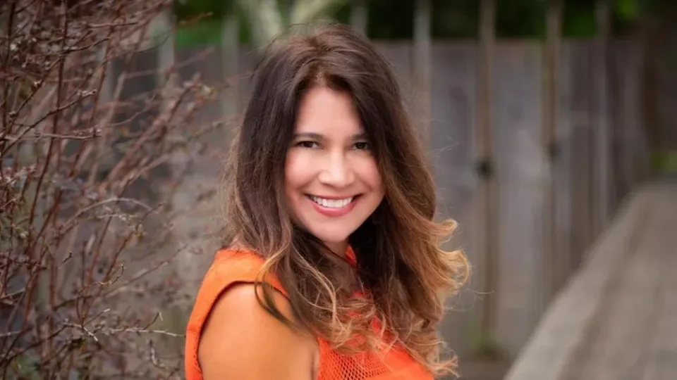 Julianne McGowan's Passion for Guiding Hearts to Find True Love