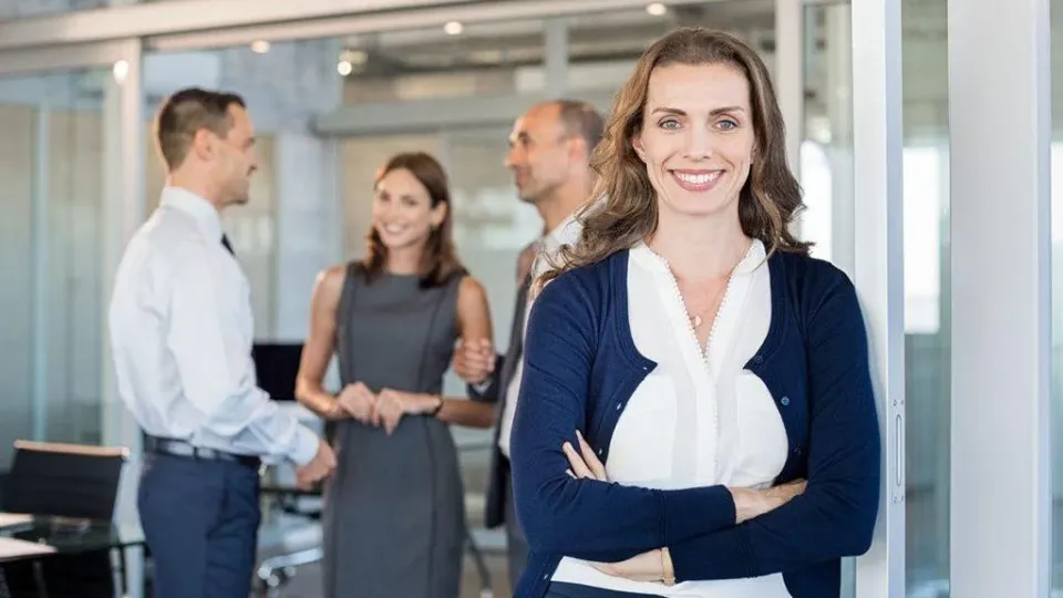 5 Ways a Business Management Solution Can Help Your Brand Grow