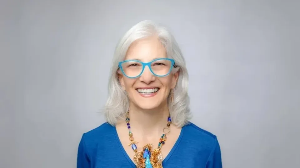 Denice R. Hinden Empowering Nonprofits for Impactful Leadership and Positive Change