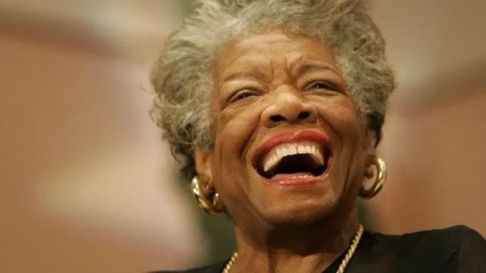 Maya Angelou -- The Colored Woman Whose Words Still Heal a Thousand Years of Social Wounds