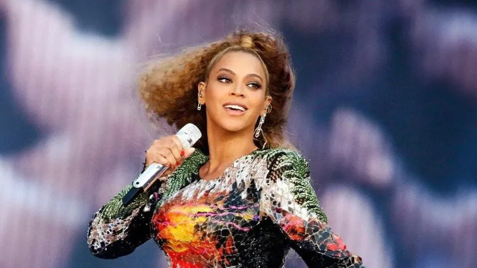 Top 8 Powerhouses Women Dominating the Entertainment Industry