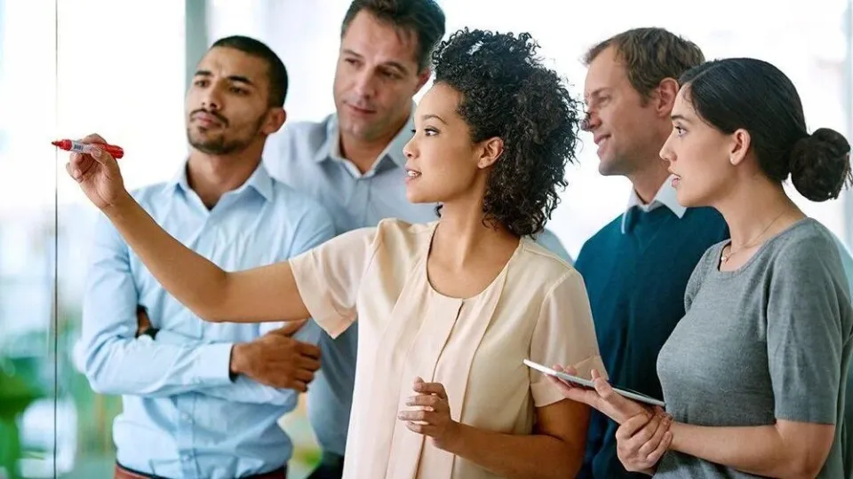 Empowering Your Team Through Effective Feedback Techniques