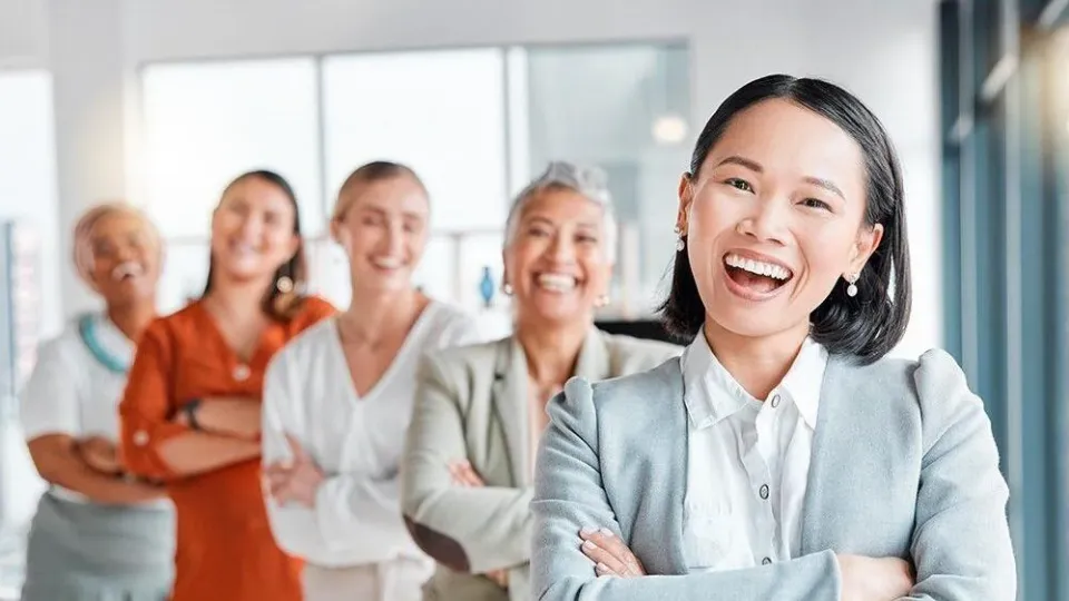 A Comprehensive Guide to Leadership Development for Women