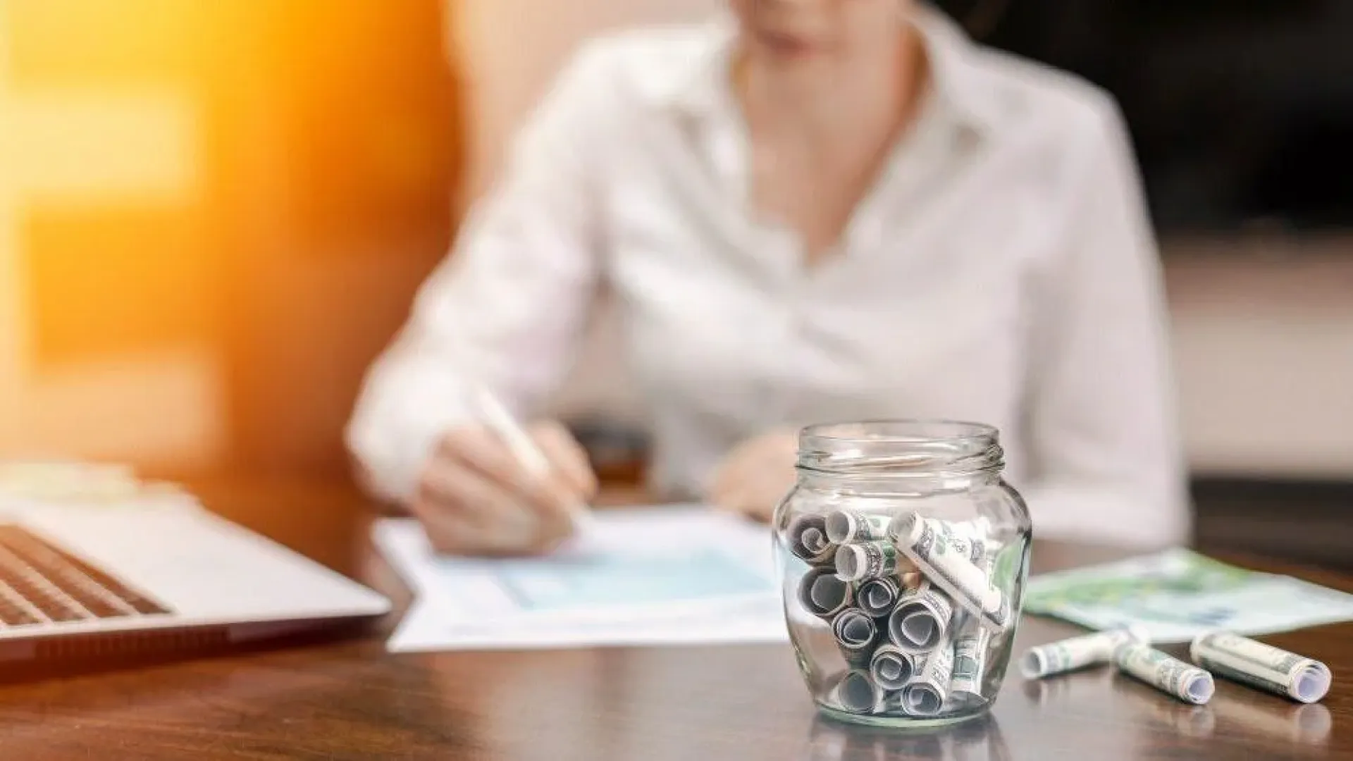 The Power of Compounding for Long-Term Wealth Growth