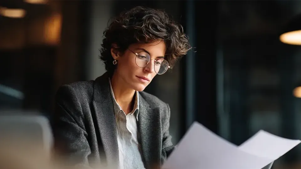 What the Latest Research Says About Women and Burnout