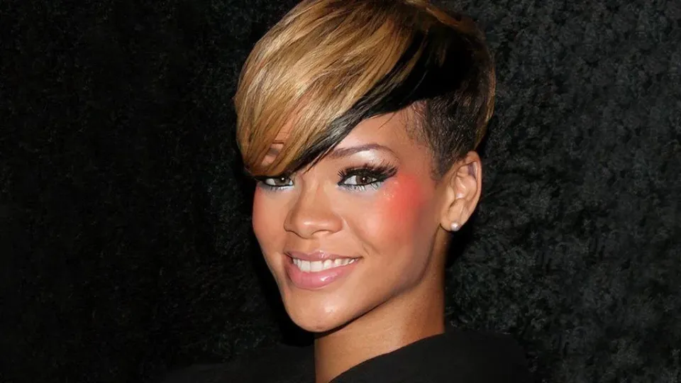 Rihanna the Influential Pop Star that Became the Richest Female Singer