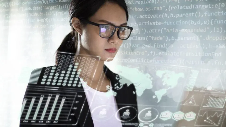 13 Ways To Support Women In Tech