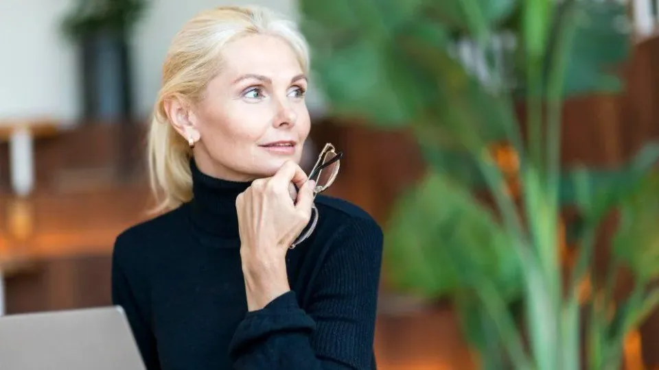 Loneliness can be Heartbreaker for Older Women